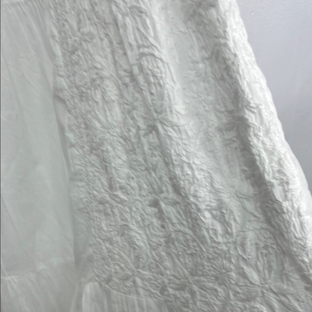 White Tiered Spaghetti Strap Maxi Sundress - Picture 4 of 5